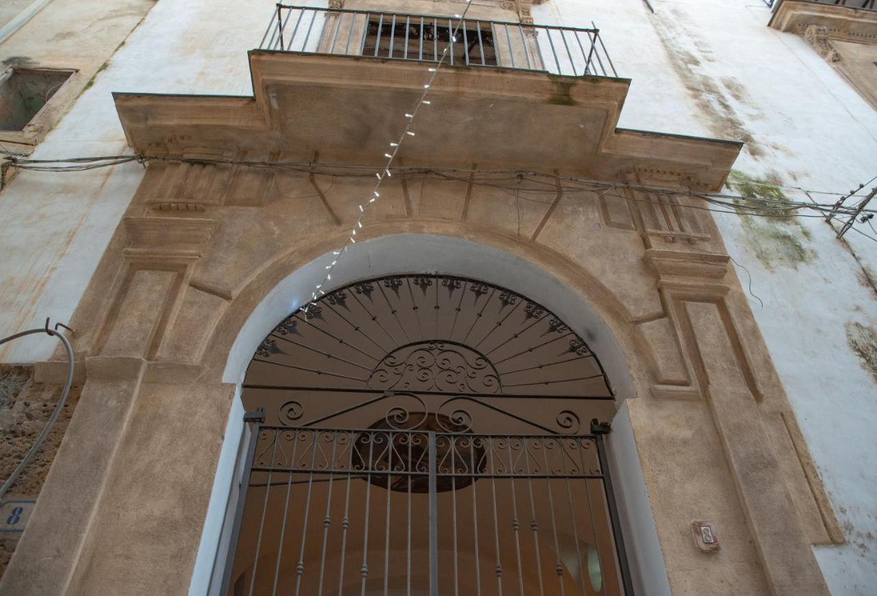 La Maison A La Cathedral Palermo Exterior foto